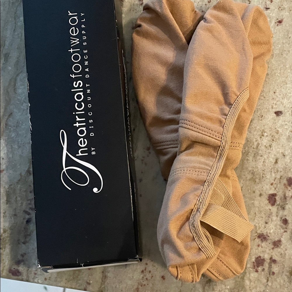 Theatricals Women's Tan Ballet Shoes